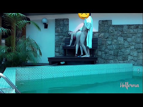 ❤️ Šef poziva sobaricu na bazen, ali nije mogao odoljeti vrućini ❤️❌ Tvrdi porno u pornografiji bs.pornma-com.ru ❌❤